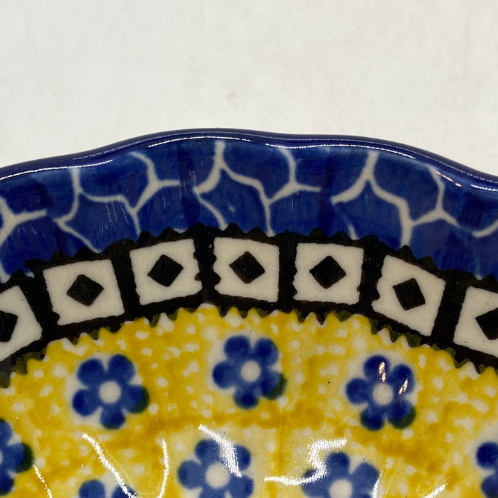023 ~ Bowl ~ Scalloped ~ 4.5" ~ 0859X -T3*
