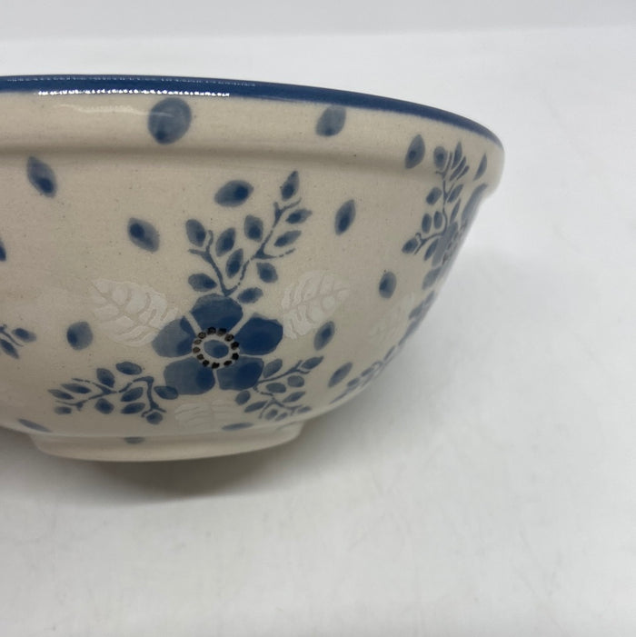556 ~ Bowl ~ Nesting 5"W ~ 2374* - T3!