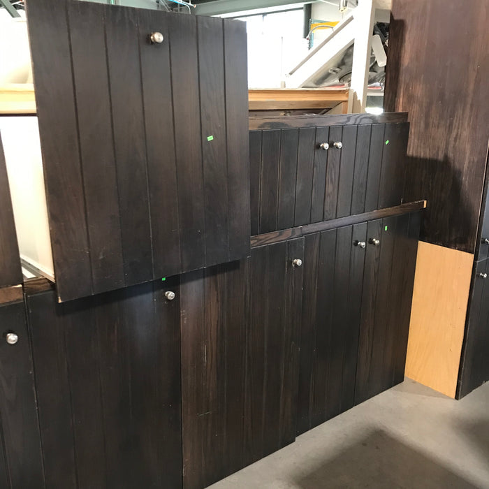 8 pc Dark Stained Oak, 6 Uppers, 1 Pantry, 1 Trash Drawer, Cabinet Set
