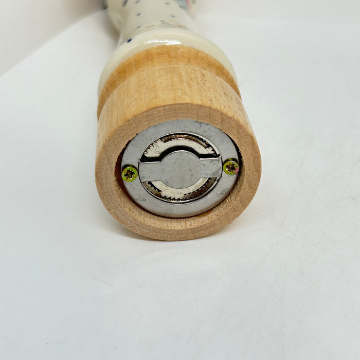 Light Wood Spice Grinder - GP24
