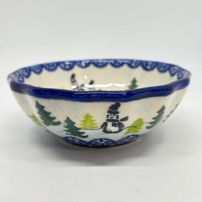 Scalloped Bowl - Penguin