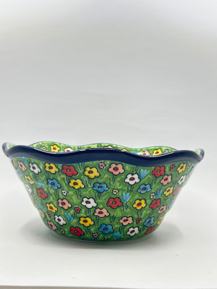 Bowl ~ Wavy Edge ~ Small ~ 8 inch ~ U4878 - U6*