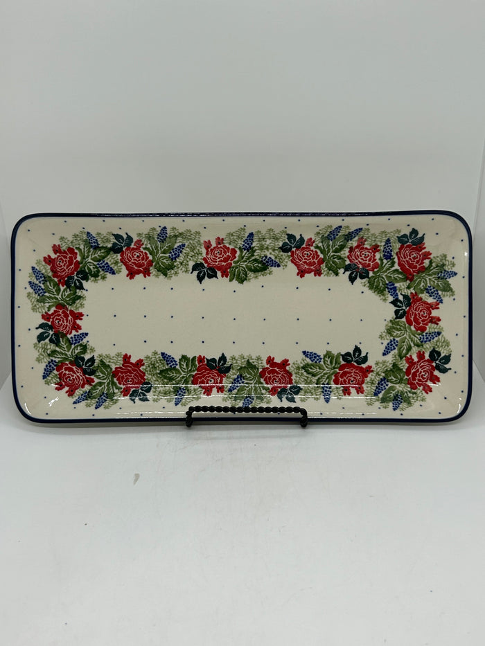 584 ~ Scalloped Tray ~ 6" x 13" ~ 1958X - T4!