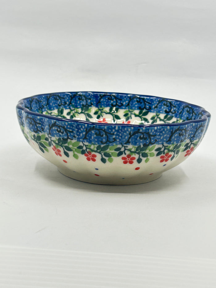 023 ~ Bowl ~ Scalloped ~ 4.5" ~ 2287X - T4*
