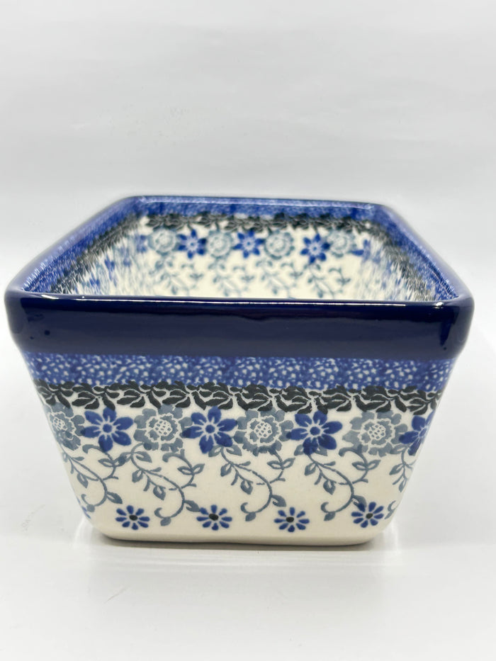 Baker ~ Loaf Pan ~ 8”L x 4.5”W x 3”H ~ 2158X ~ T3*