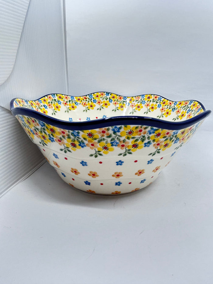 Bowl ~ Wavy Edge ~ Medium ~ 10 inch ~ 2225X ~ T3*