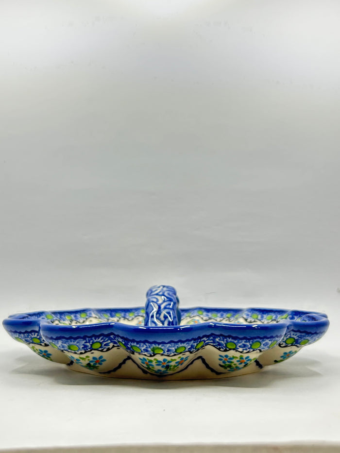 T13 Egg Dish with Handle U-K3