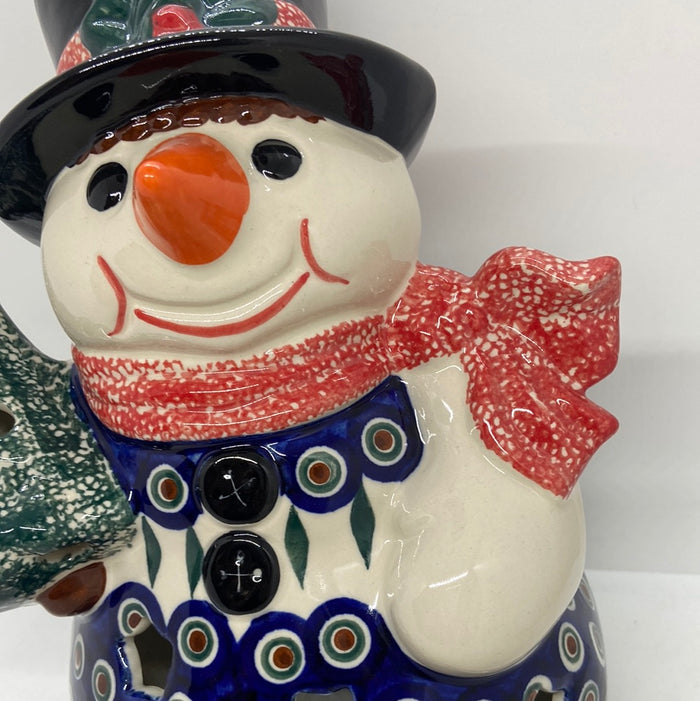 A129 Large Snowman - D43