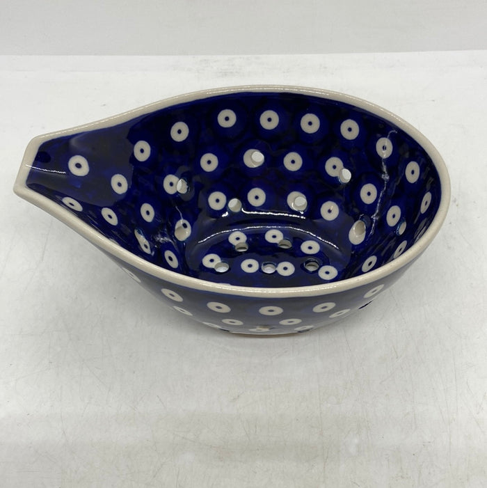 A506 Colander - D22