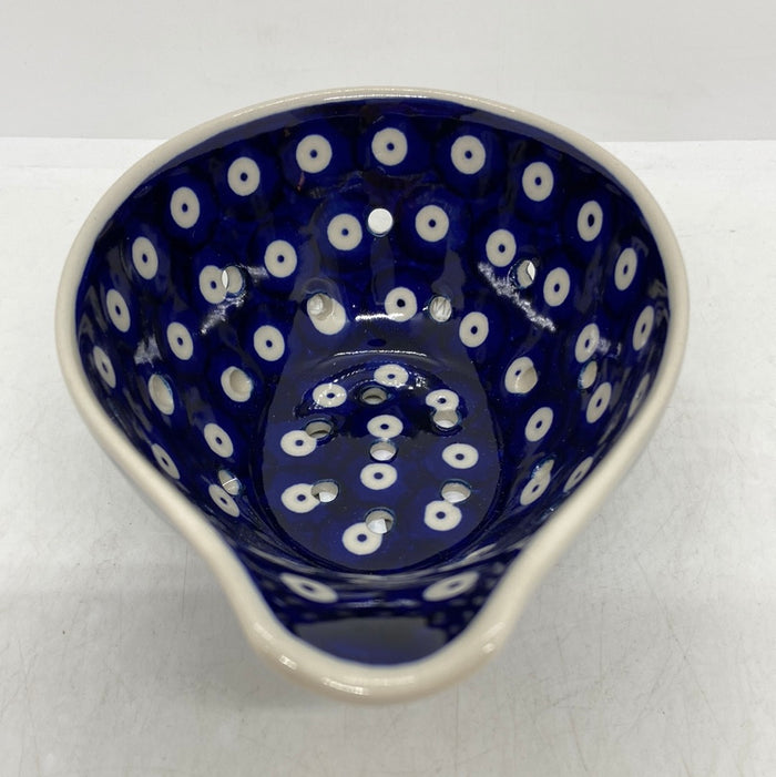 A506 Colander - D22