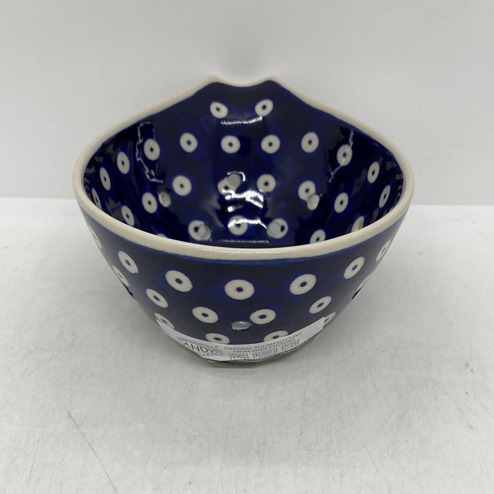 A506 Colander - D22