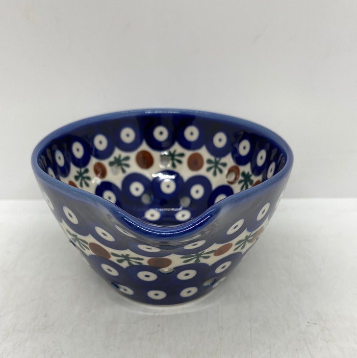 A506 Colander - D24