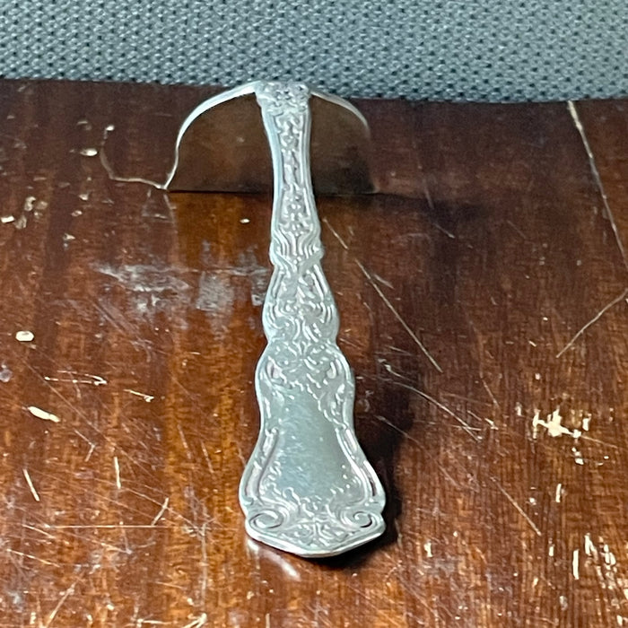 Antique Rogers AA "Alhambra" Silverplate Baby Food Pusher Made 1907, 4"