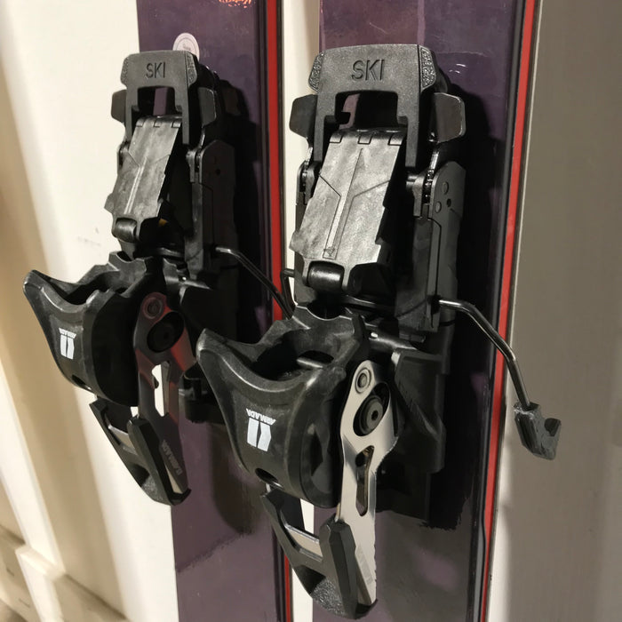 Armada ARV 96 Twin Tip Skis 184 cm / Armada Shift MNC 13 Bindings