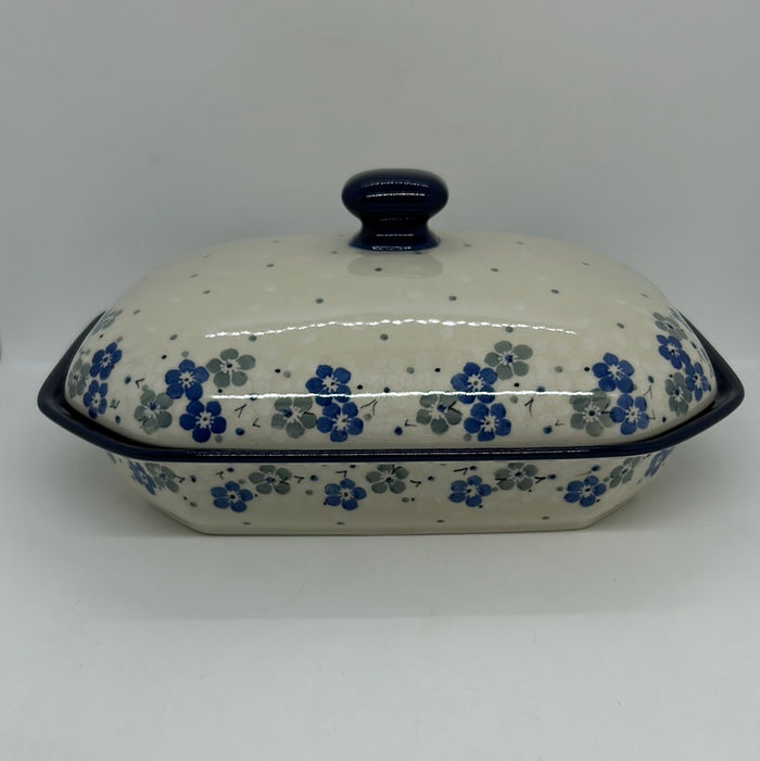 Baker ~ Covered Casserole ~ 8"W x 10.25"L ~ 2381X ~ T4!