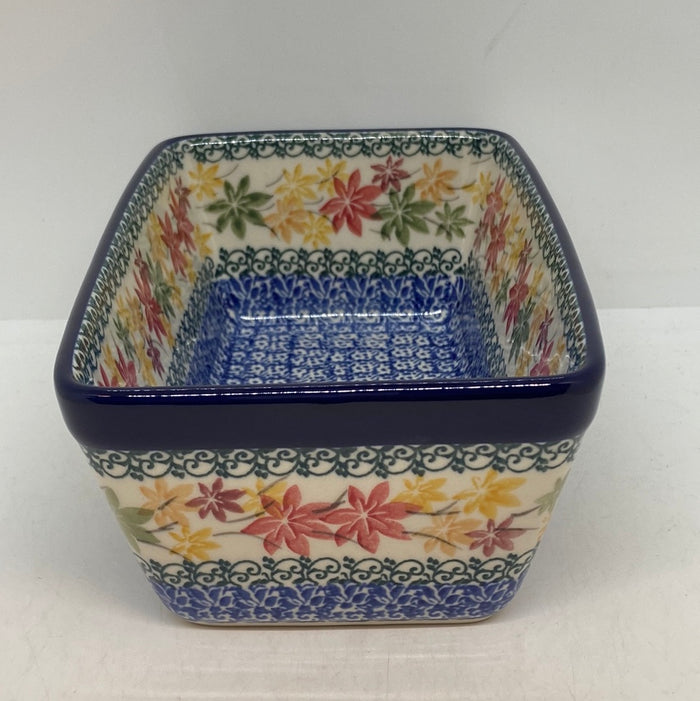 Baker ~ Loaf Pan ~  8”L x 4.5”W x 3”H - 2533X - T4*