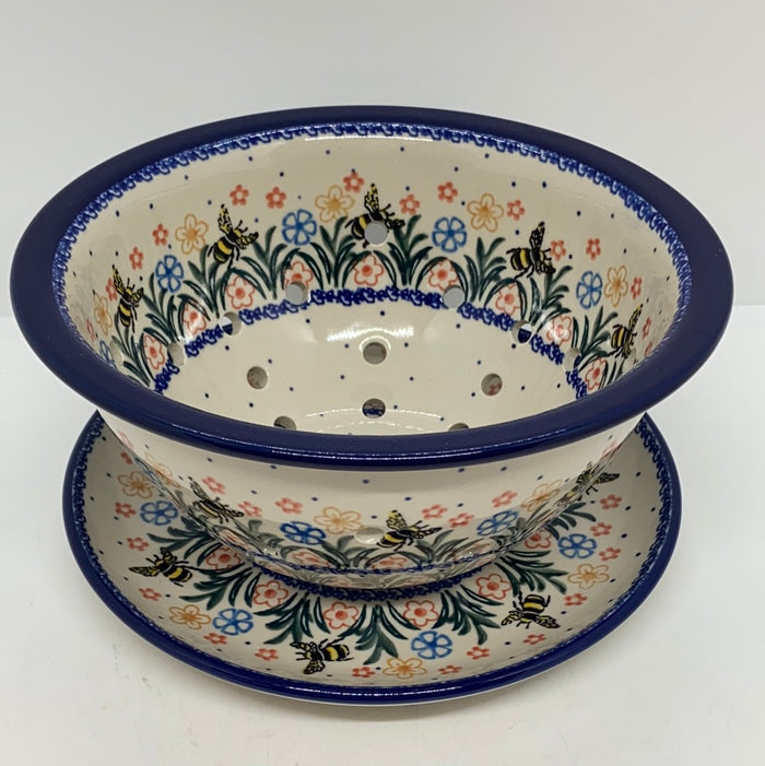 Berry Bowl w/ Saucer ~ 8W ~ 2023X ~ T3!