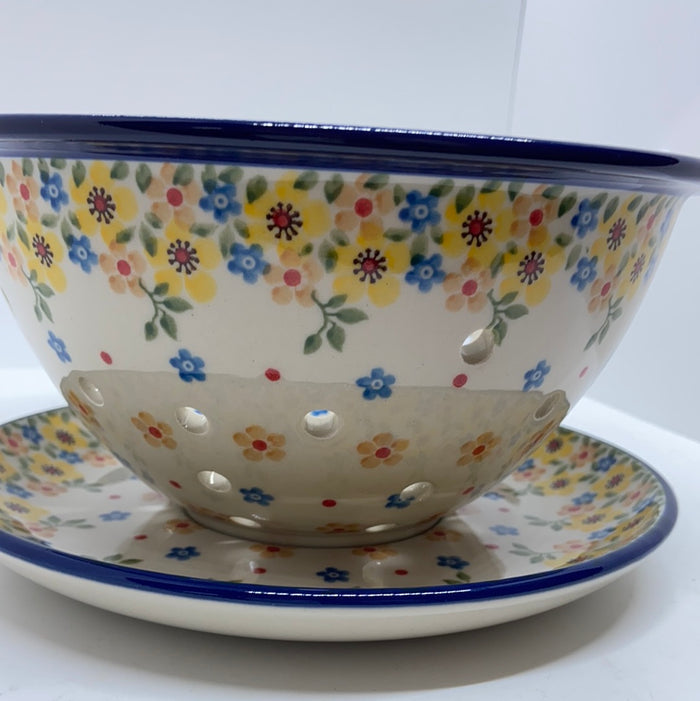 Berry Bowl w/ Saucer ~ 8W ~ 2225X ~ T3!