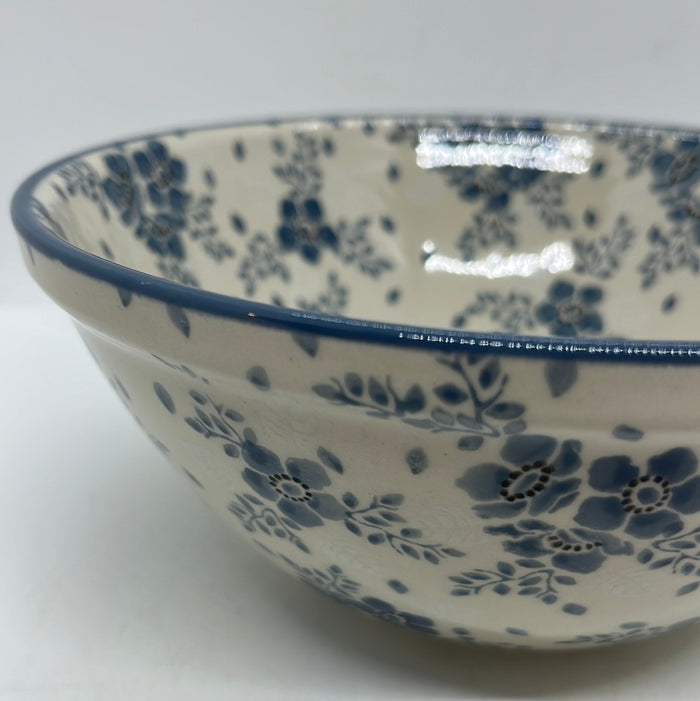 Bowl ~ Nesting ~ 7.75 W ~ 2374* - T3!