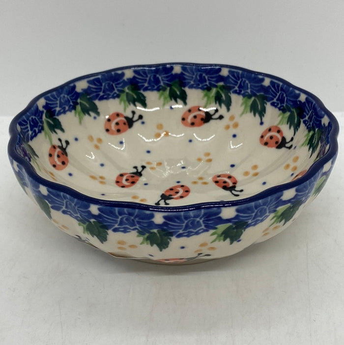 Bowl ~ Scalloped ~ 4.5 inch ~ 1759X- T3*