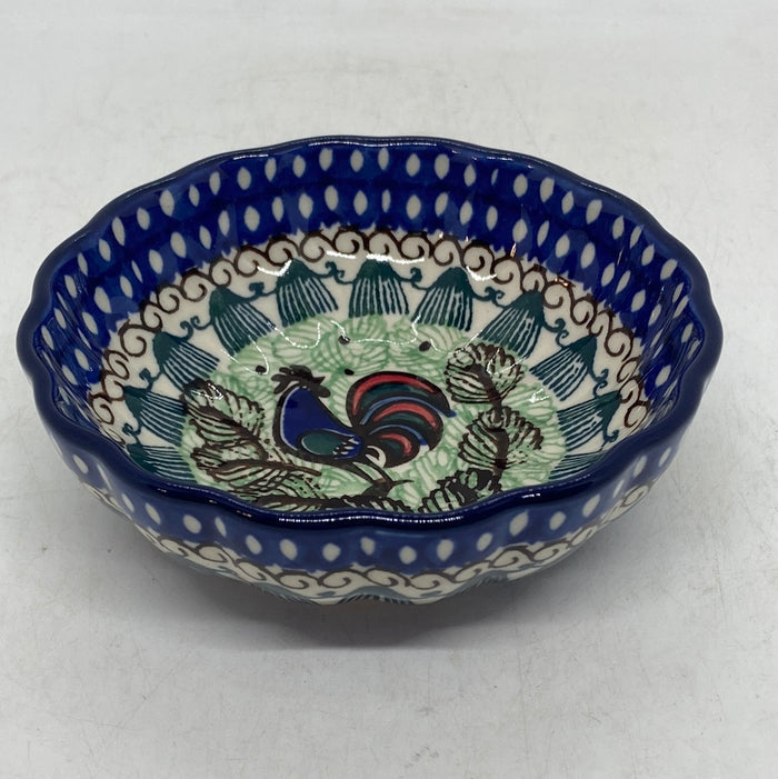 Bowl ~ Scalloped ~ 4.5 inch ~ U2664 ~ U3!
