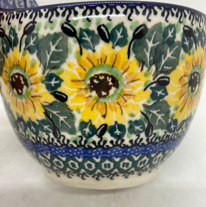 Bowl w/ Loop Handle ~ 16 oz ~ U4746 ~ U4*