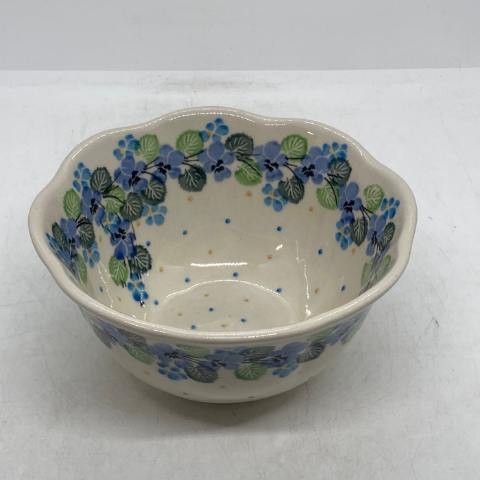 Bowl ~ Wavy Edge ~ 5.75 inch ~ 2339 ~ T3!