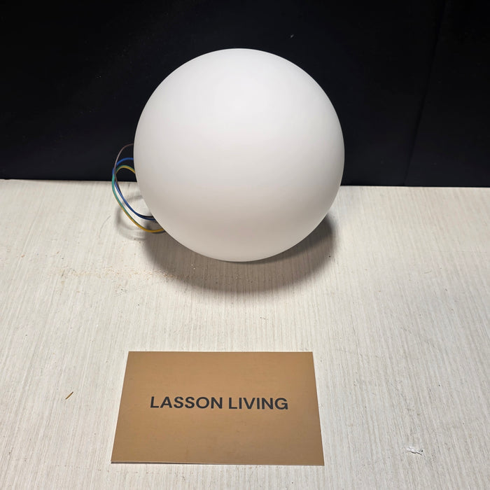BRAND NEW Lasson Living Minimalist Globe  6"D