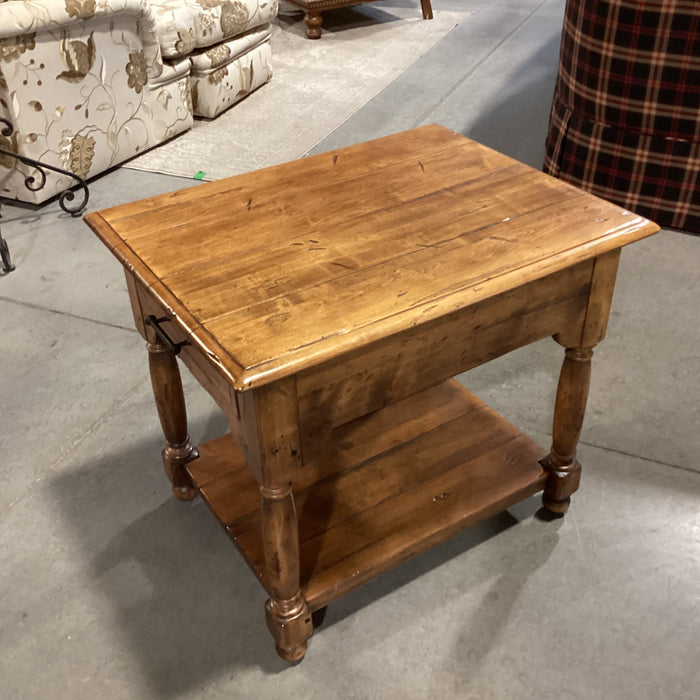 Ethan Allen Distressed Carved Wood 1 Drawer Bottom Shelf End Table 22"x 28"x 25"