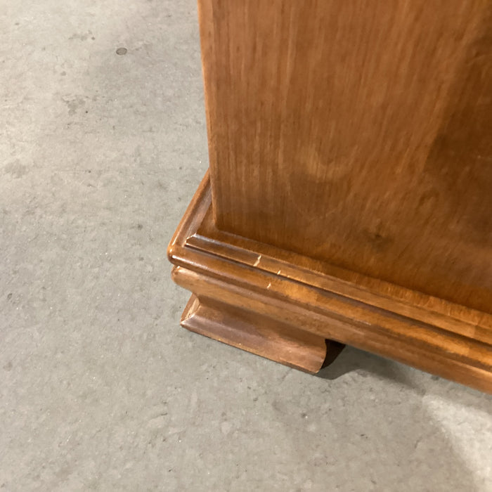 Ethan Allen Finished Maple 2 Door with Brass Pulls & Side Handles End Table 27"x 27"x 20"