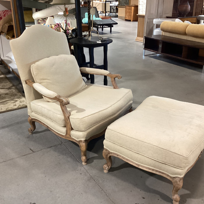 French Provincial Style Carved Antiqued Washed Wood & Wheat Raised Texture with Ottoman Chair 36"x 38"x 42"