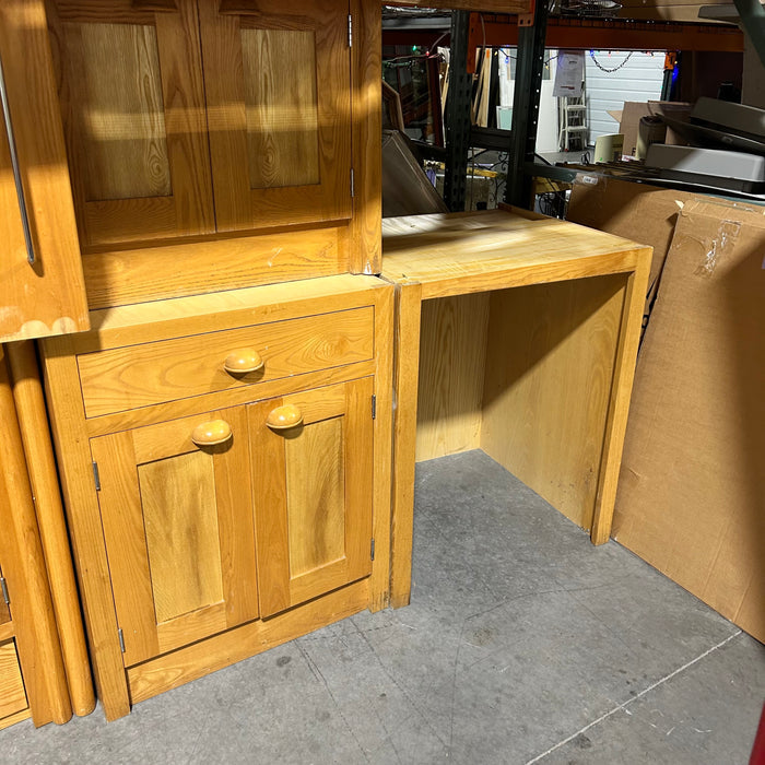 Golden Pine 4 Piece Kitchen Cabinet Set with Hood