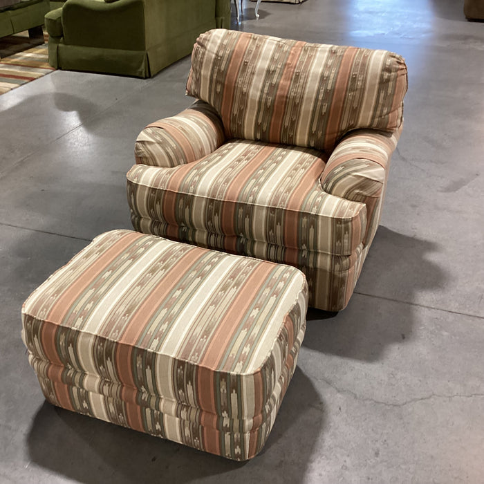 Hancock & Moore Cream Peach Brown Sage Southwest Design with Ottoman Chair 41"x 36"x 31"