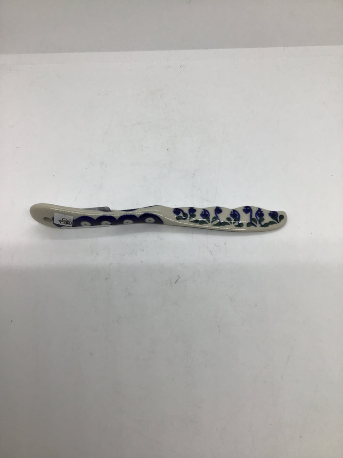 Knife ~ Spreader ~ 7.25 inch ~ Bleeding Heart