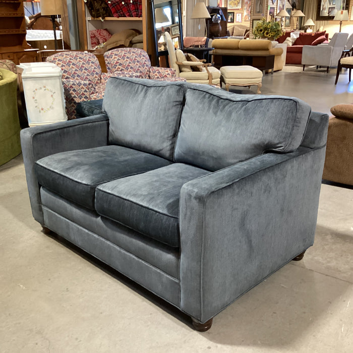 Kravet Furniture Blue Chenille Woven Down Mix Loveseat Sofa 58"x 38"x 33"