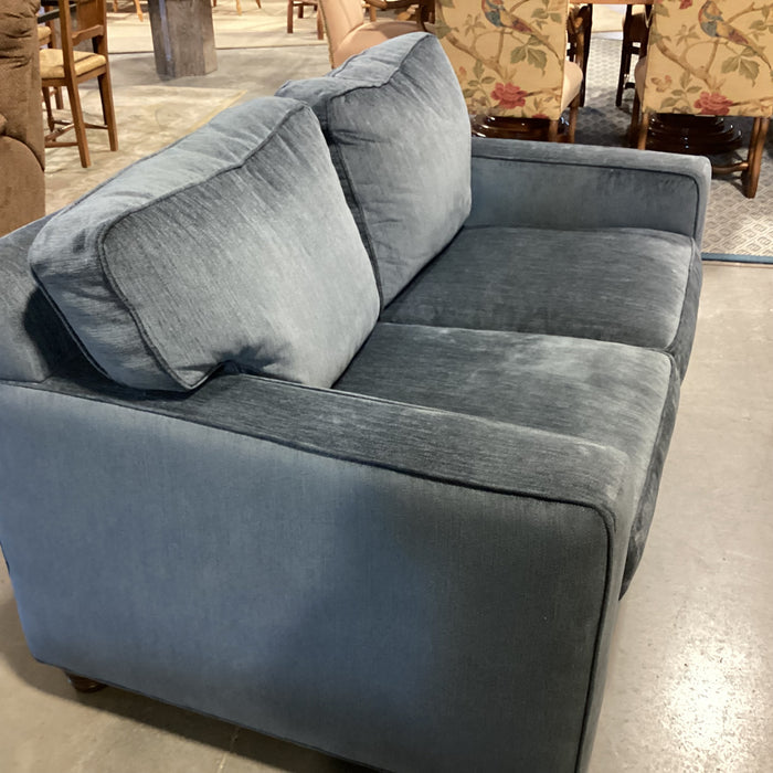 Kravet Furniture Blue Chenille Woven Down Mix Loveseat Sofa 58"x 38"x 33"