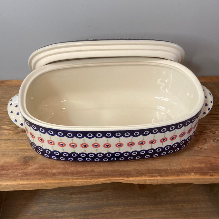 Large Oval Covered Baker ~ PS03