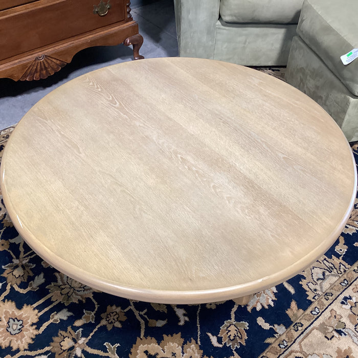 Light Oak Veneer Round Coffee Table 36" Diameter x 17"