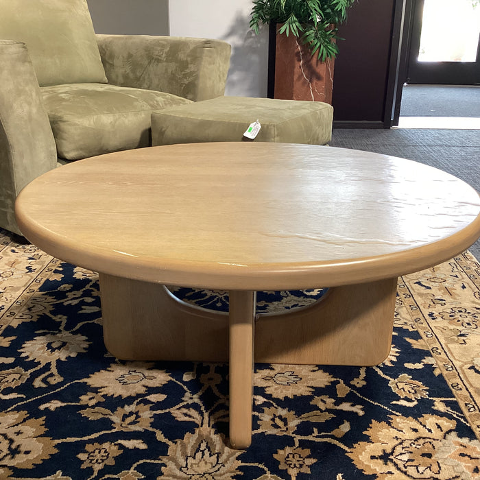 Light Oak Veneer Round Coffee Table 36" Diameter x 17"
