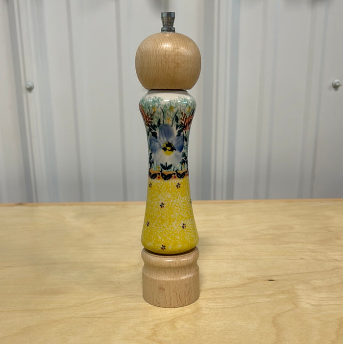 Light Wood Spice Grinder - WK81