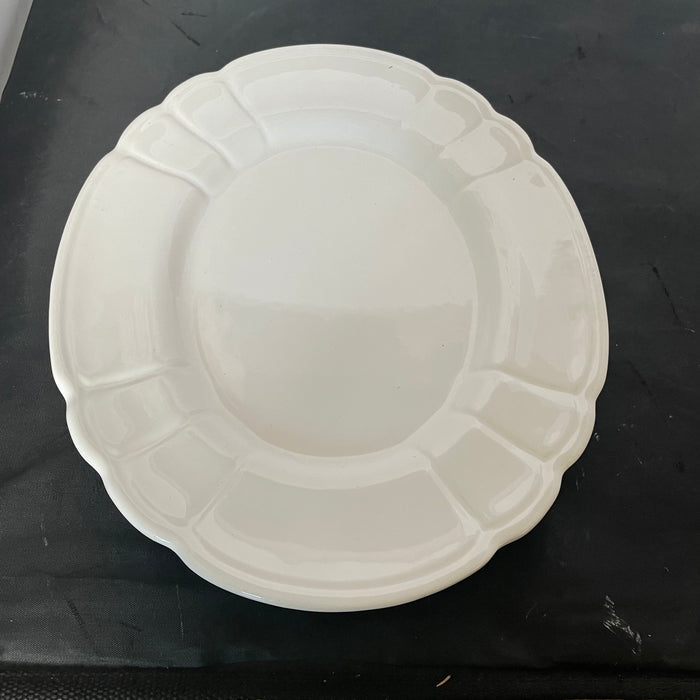 Loucarte Vintage Glossy White Ceramic Soup Tureen with Under Plate and Ladle, Made in Portugal