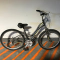 Raleigh Venture 4.0 grey 24 speed Cruiser Bike