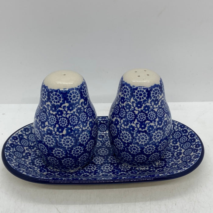 Salt and Pepper ~ 3.25 inch ~ 2615X - T3!