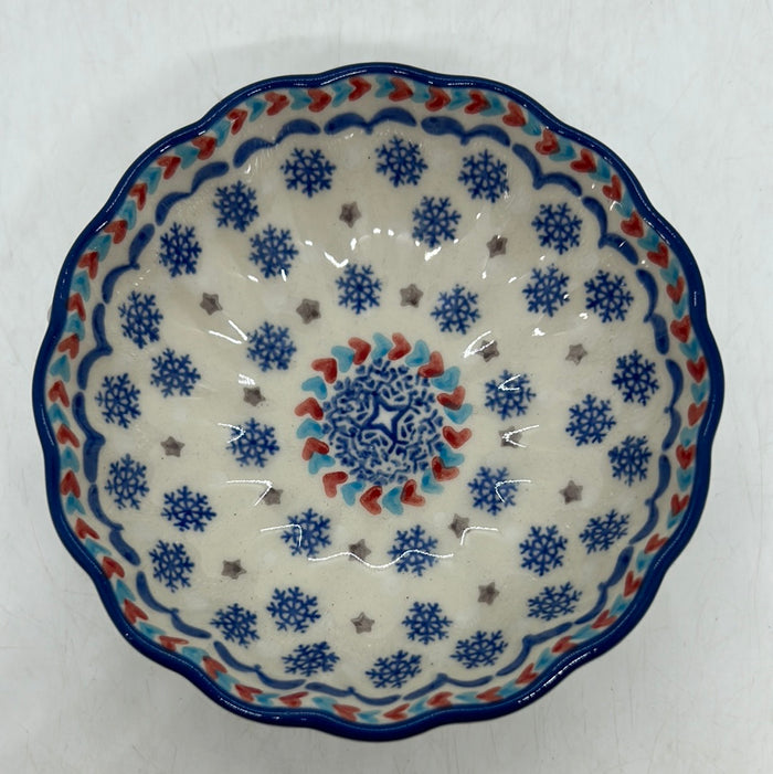 Scalloped Dish - PS01