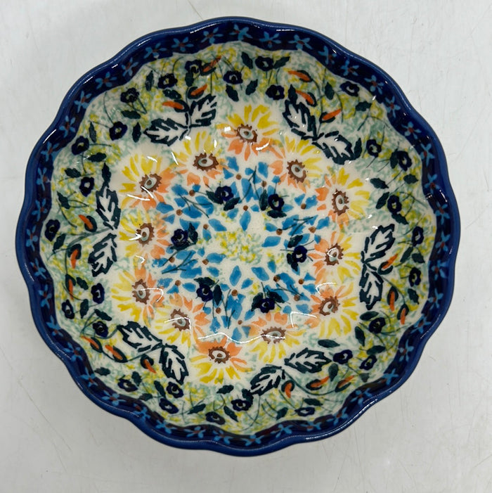 Scalloped Dish - WK80