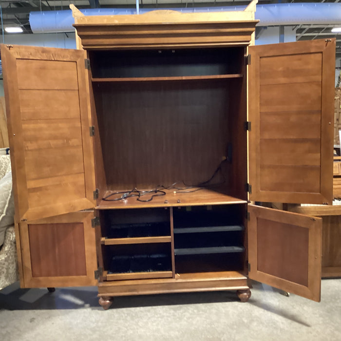 Shutter Style 2 Tone Distressed Finish Wood 4 Door Armoire 47.5"x 24.5"x 78"