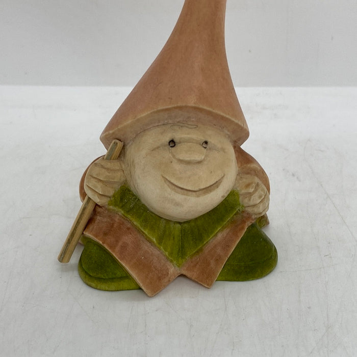 Tan Hat Woman Nochale - 050