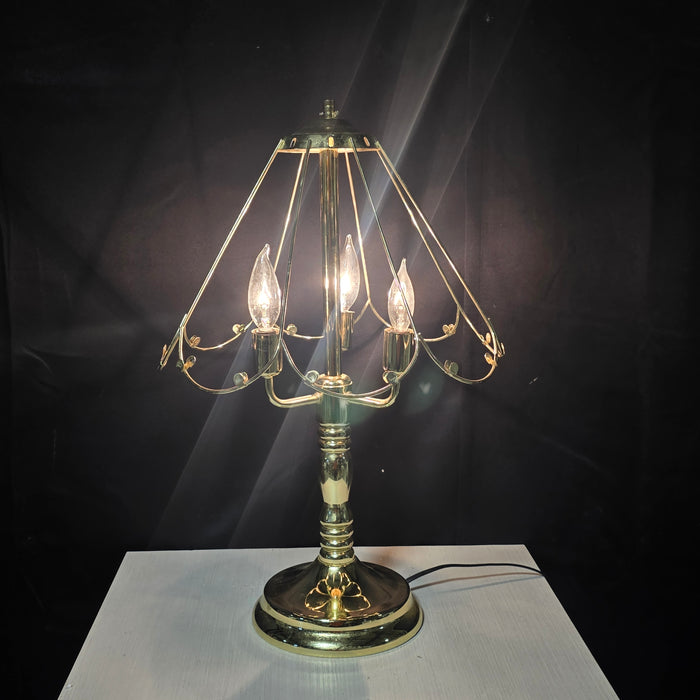 Unique Touch Table Lamp 3 Light Settings Candelabra 13"Dx22"