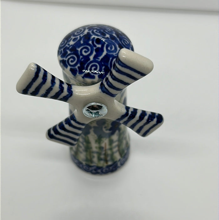 Windmill Figurine - KK04